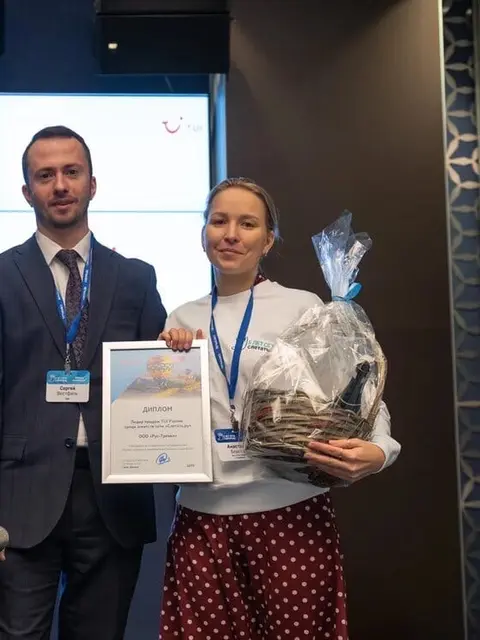Диплом «Лидер продаж TUI Россия среди агентств сети Слетать.ру»